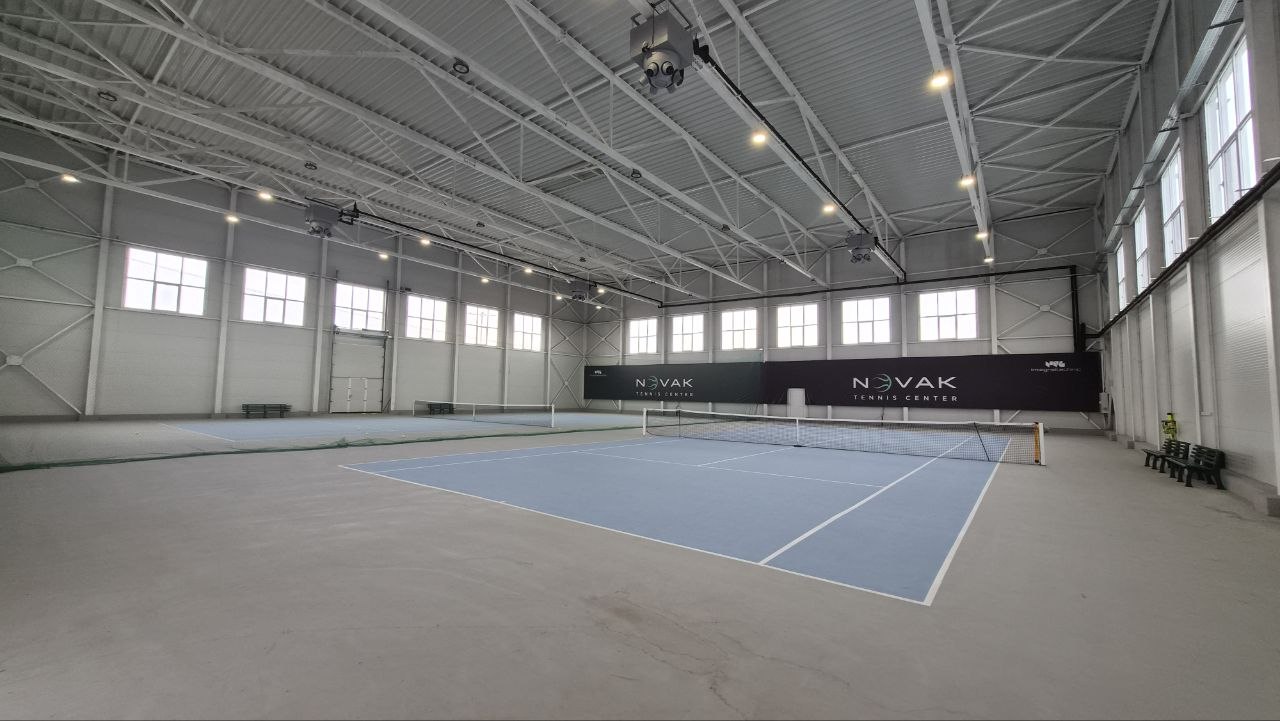 A second view of the covered hard courts at Country Club Vranić